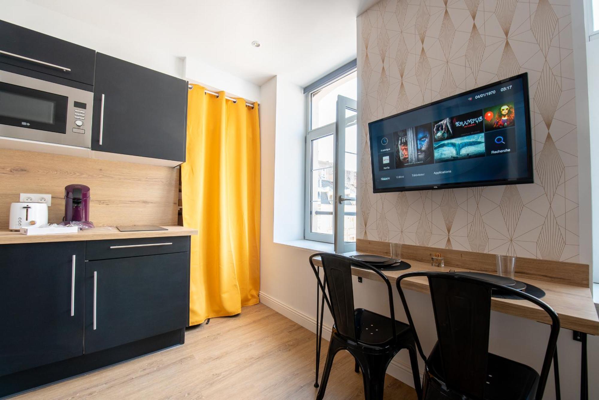 Au Nouveau Boulonnais - 4 Appartements Charmants Pour Couples, Familles Et Groupe D'Amis, Vieille Ville Et Centre Ville De Boulogne Sur Mer Buitenkant foto